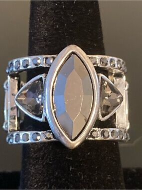 paparazzi Silver Marquise & Trillion Crystal Statement Ring